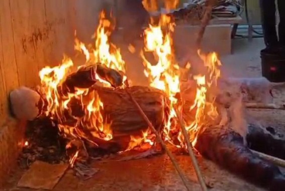 Modi, Shah’s effigies were burnt in Tripura by Left Farmers’ unit, Says, ‘Both are evils like Ravana’ !